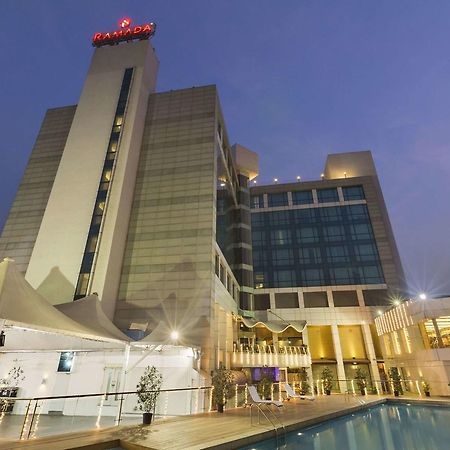 Ramada By Wyndham Navi Mumbai Exterior foto
