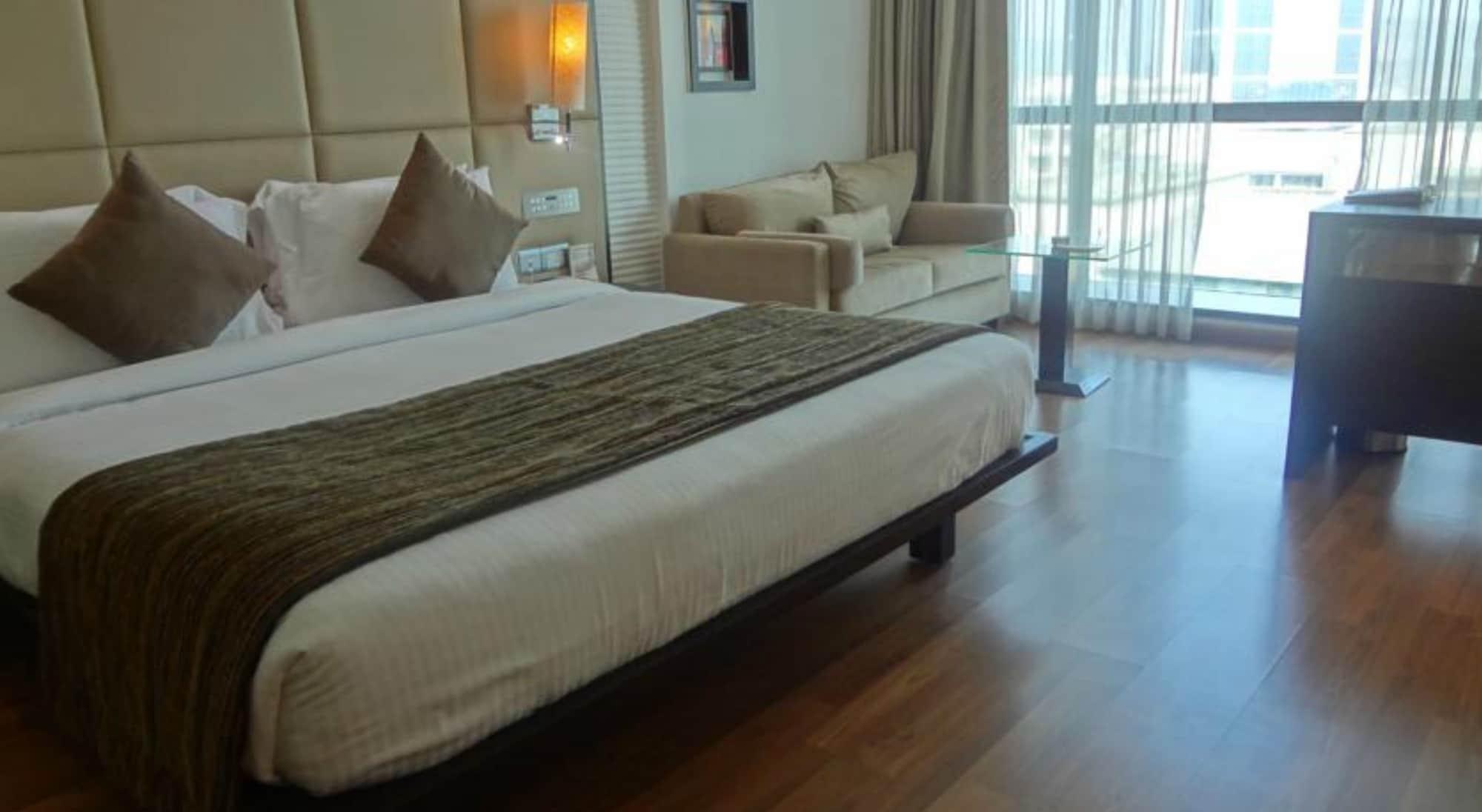 Ramada By Wyndham Navi Mumbai Exterior foto