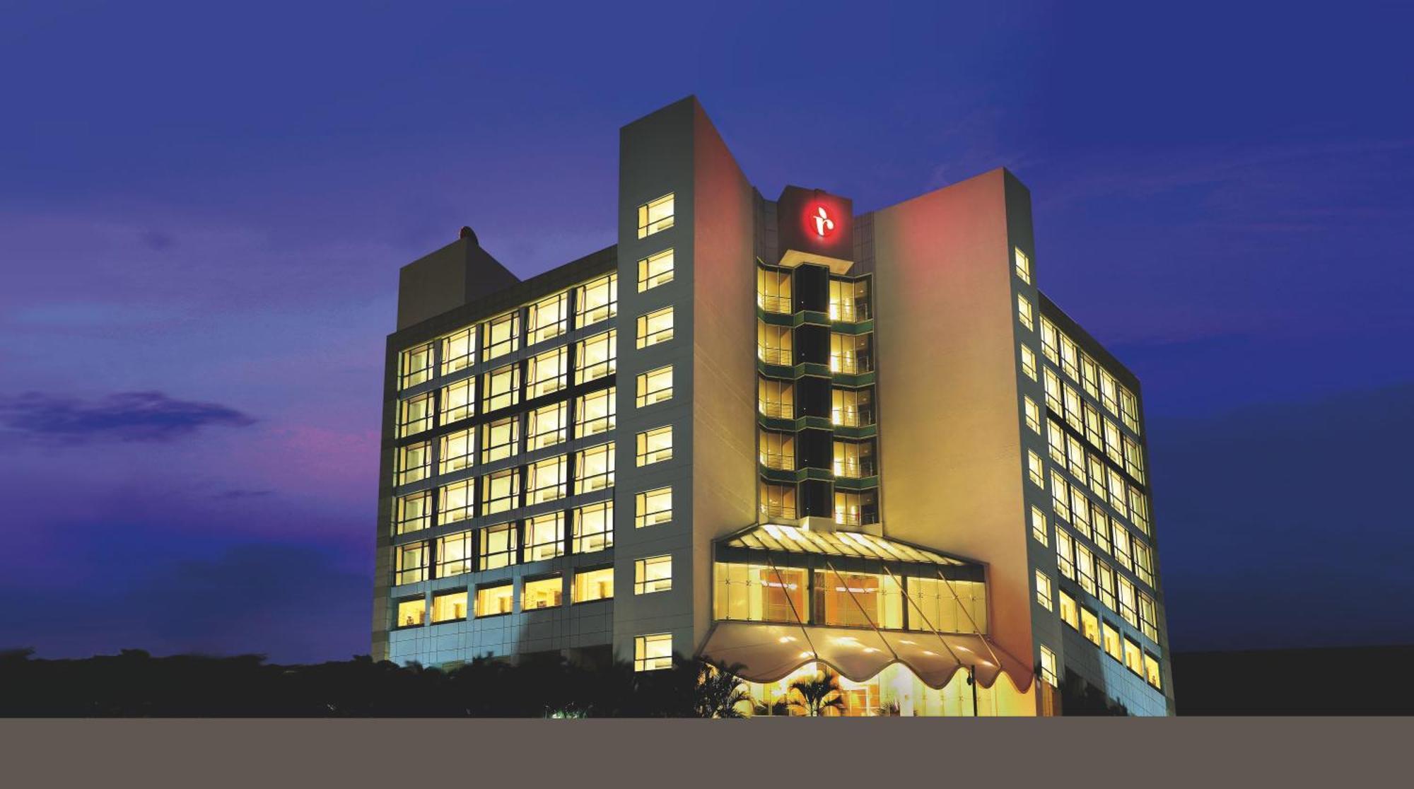 Ramada By Wyndham Navi Mumbai Exterior foto