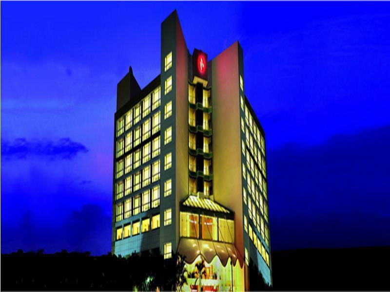Ramada By Wyndham Navi Mumbai Exterior foto