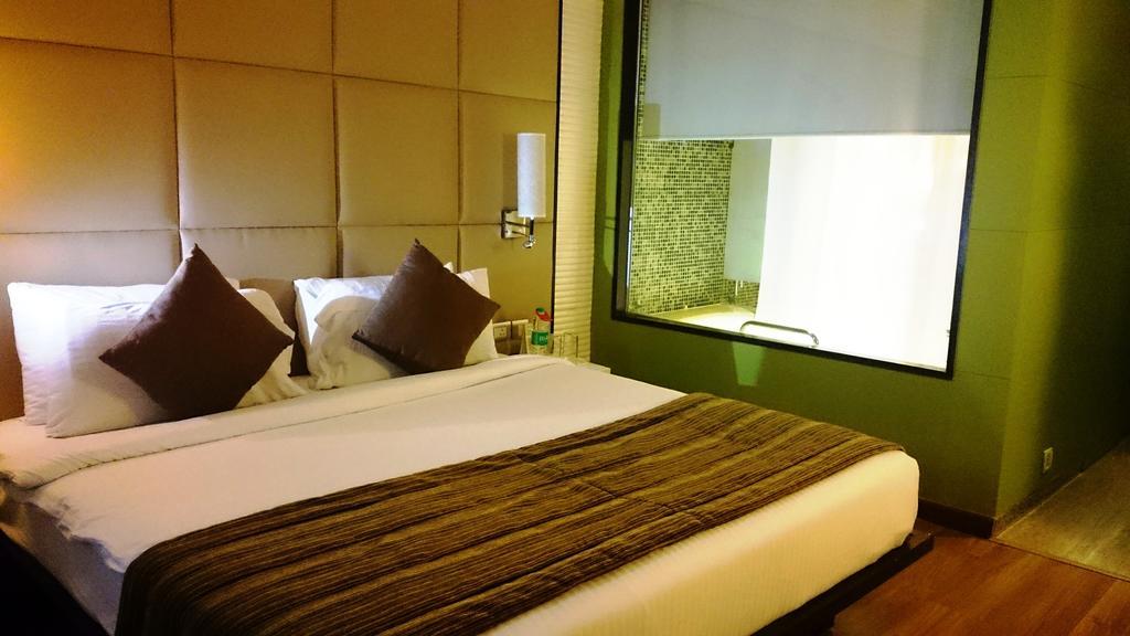 Ramada By Wyndham Navi Mumbai Exterior foto